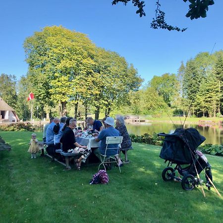 Lillemollens Bed & Breakfast Orbaek  외부 사진
