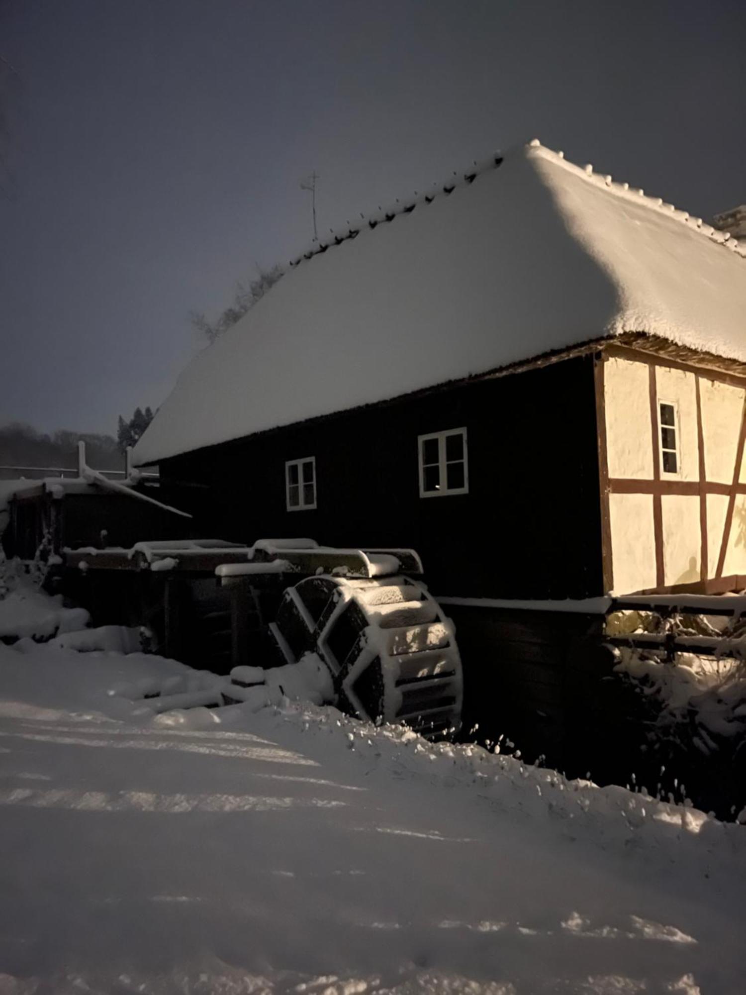 Lillemollens Bed & Breakfast Orbaek  외부 사진
